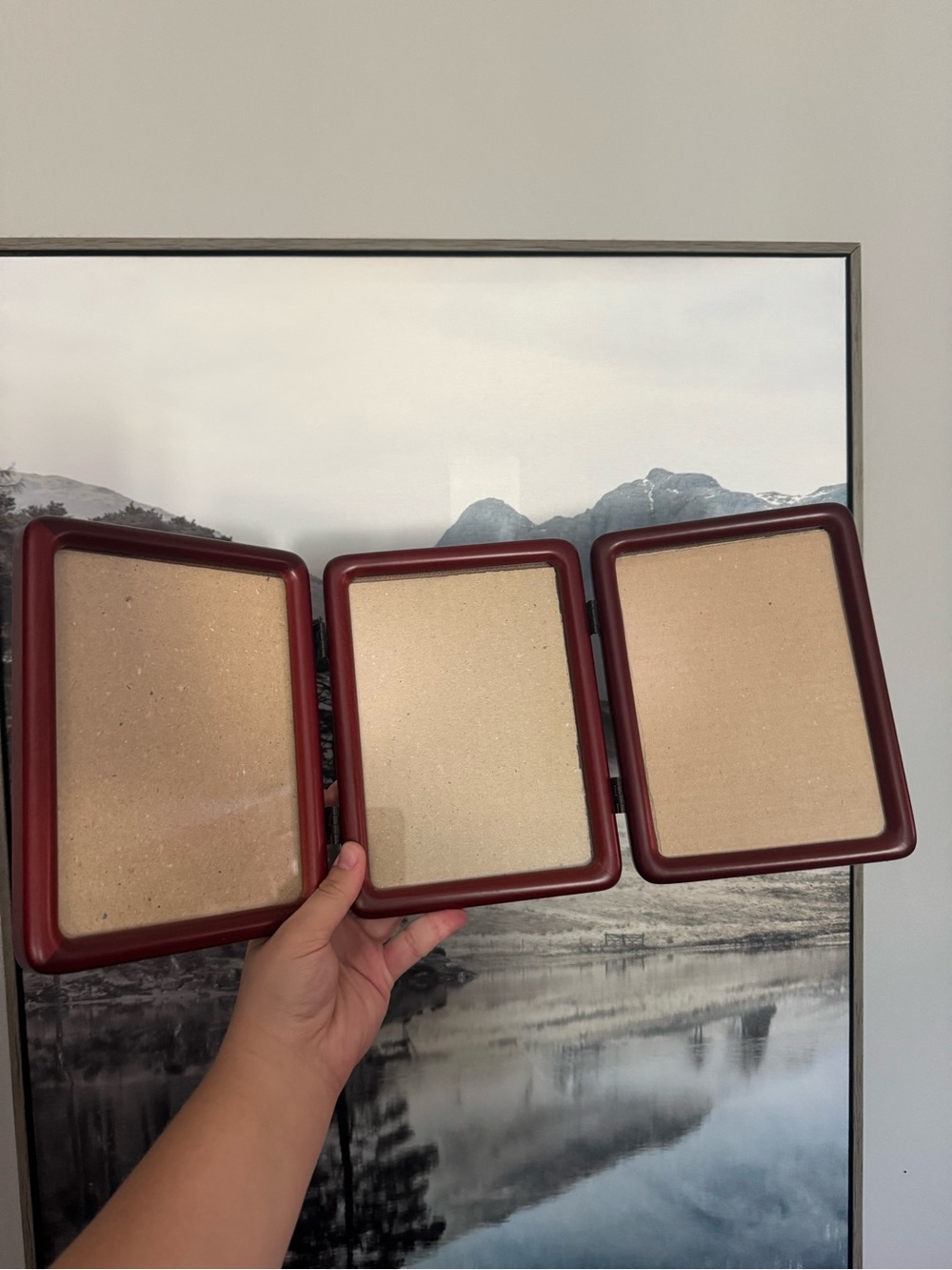 Tri-Fold 5x7 Picture Frame